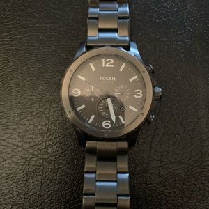Men’s Fossil Watch - great condition!